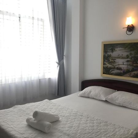 Vy Khanh Guesthouse Ho Chi Minh City Exterior photo