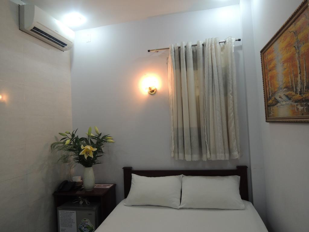 Vy Khanh Guesthouse Ho Chi Minh City Room photo