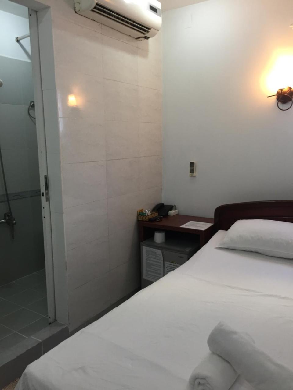 Vy Khanh Guesthouse Ho Chi Minh City Exterior photo